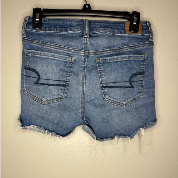 American Eagle Hi-Rise Shortie Denim Shorts – Size 6 Distressed Jean Shorts - Picture 2 of 5